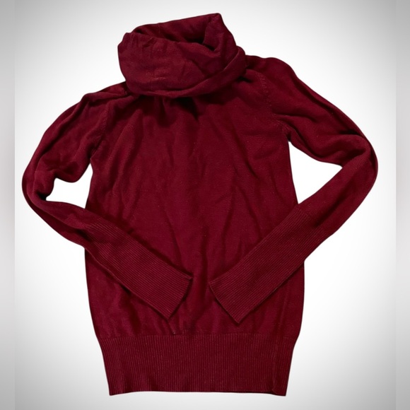 Tops - Wine Red Turtleneck Long Sleeve